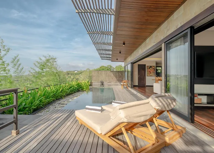 Treetop Villa