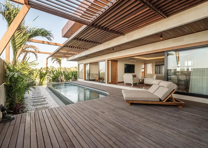 Treetop Villa *