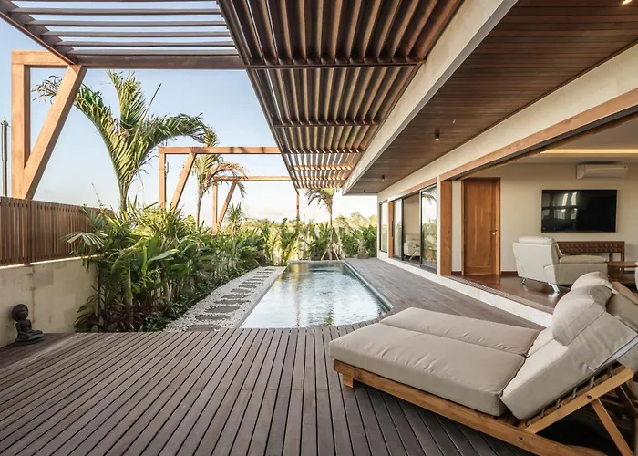 Treetop Villa